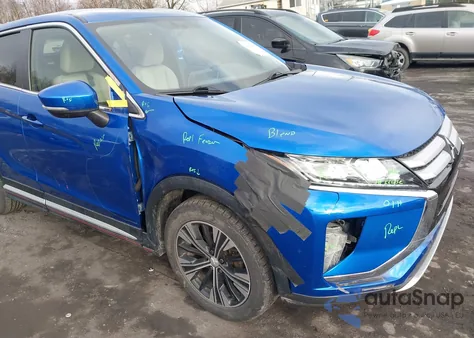 2018 Mitsubishi Eclipse Cross Se/Sel из США, поврежденный, VIN JA4AT5AA1JZ069514